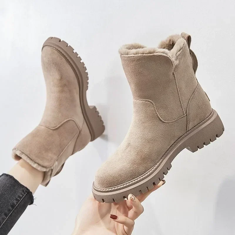 PlushStep™ | Gemütliche, modische Schneestiefel.