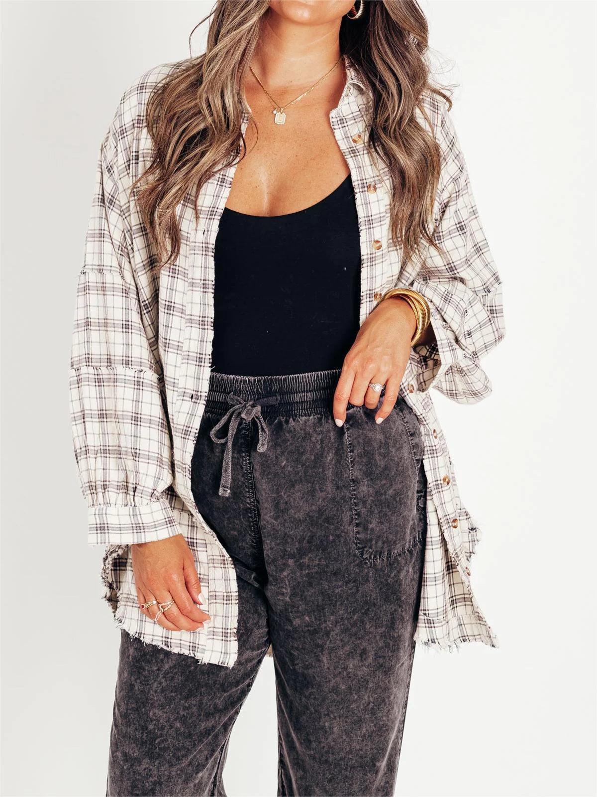 Urbaner Raw-Edge Oversize-Jacke