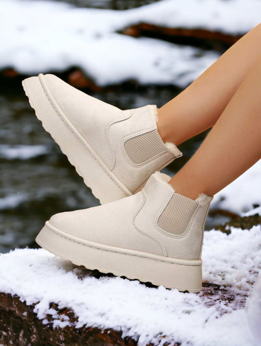 AuroraWalk™ | Wärme und Luxus für deine Füße